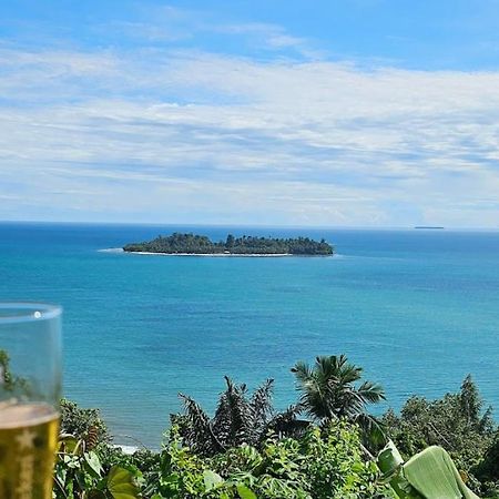 The View Padang, Amazing View, 8 Mins Mentawai Fast Ferry, Cold Beer,Close To Restaurants Padang (Sumatra) Eksteriør billede