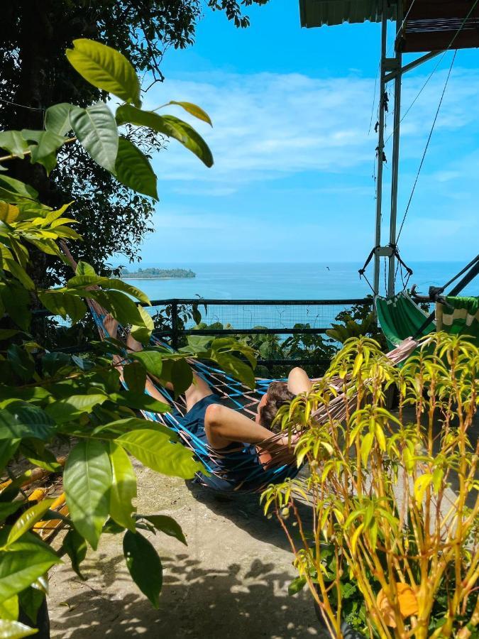 The View Padang, Amazing View, 8 Mins Mentawai Fast Ferry, Cold Beer,Close To Restaurants Padang (Sumatra) Eksteriør billede