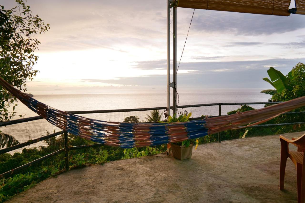 The View Padang, Amazing View, 8 Mins Mentawai Fast Ferry, Cold Beer,Close To Restaurants Eksteriør billede